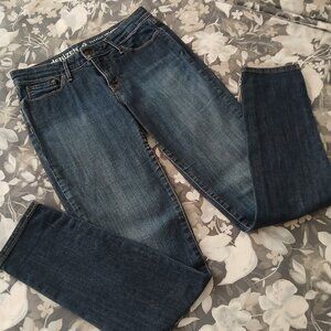 Denizen Jeans By LEVI'S - size 6 - totally shaping